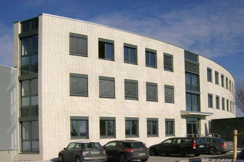 ���������� ������ Roben OSLO perlweiss glatt DF (240x14x52x115) �������